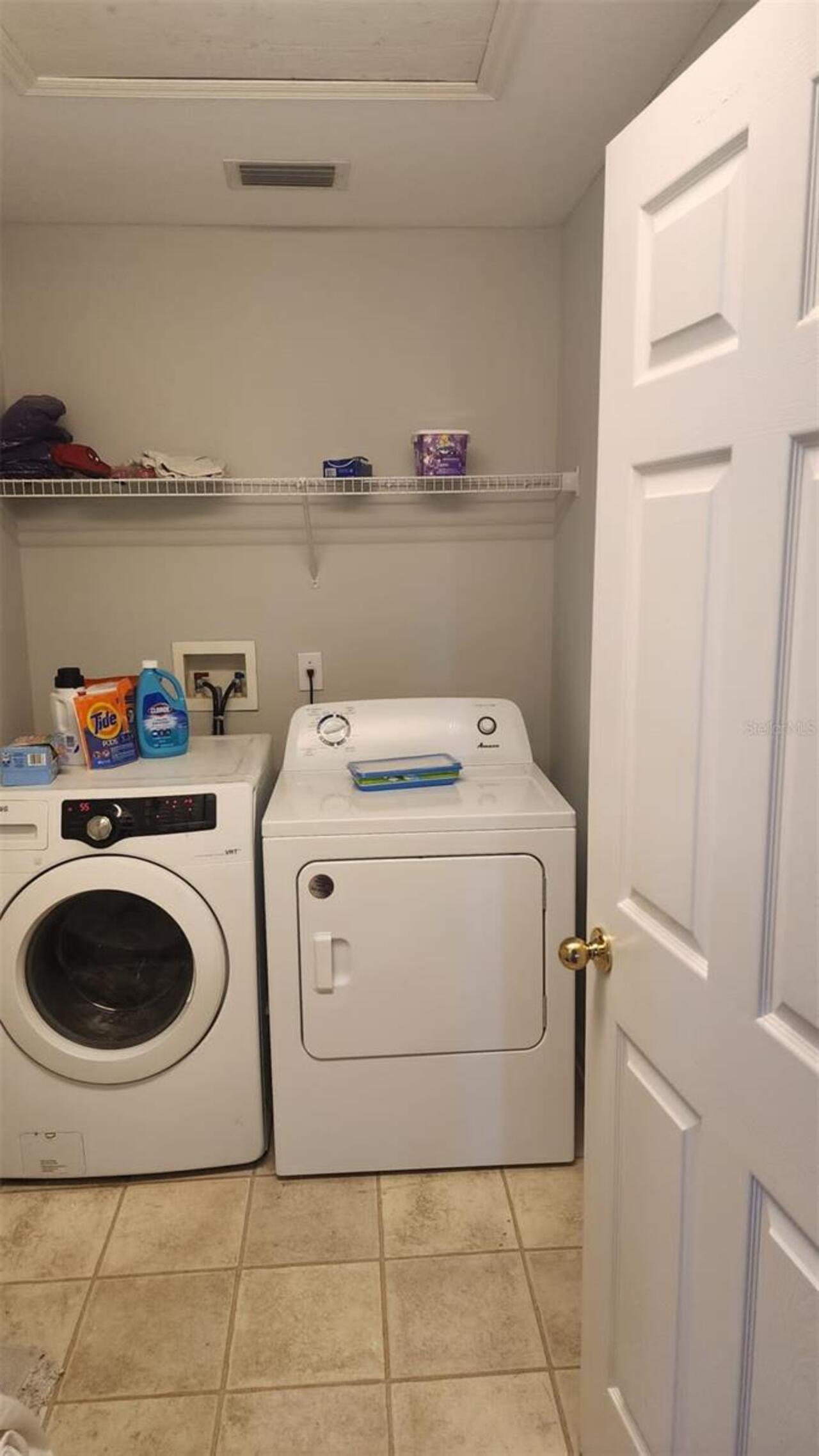 Listing Photo 10