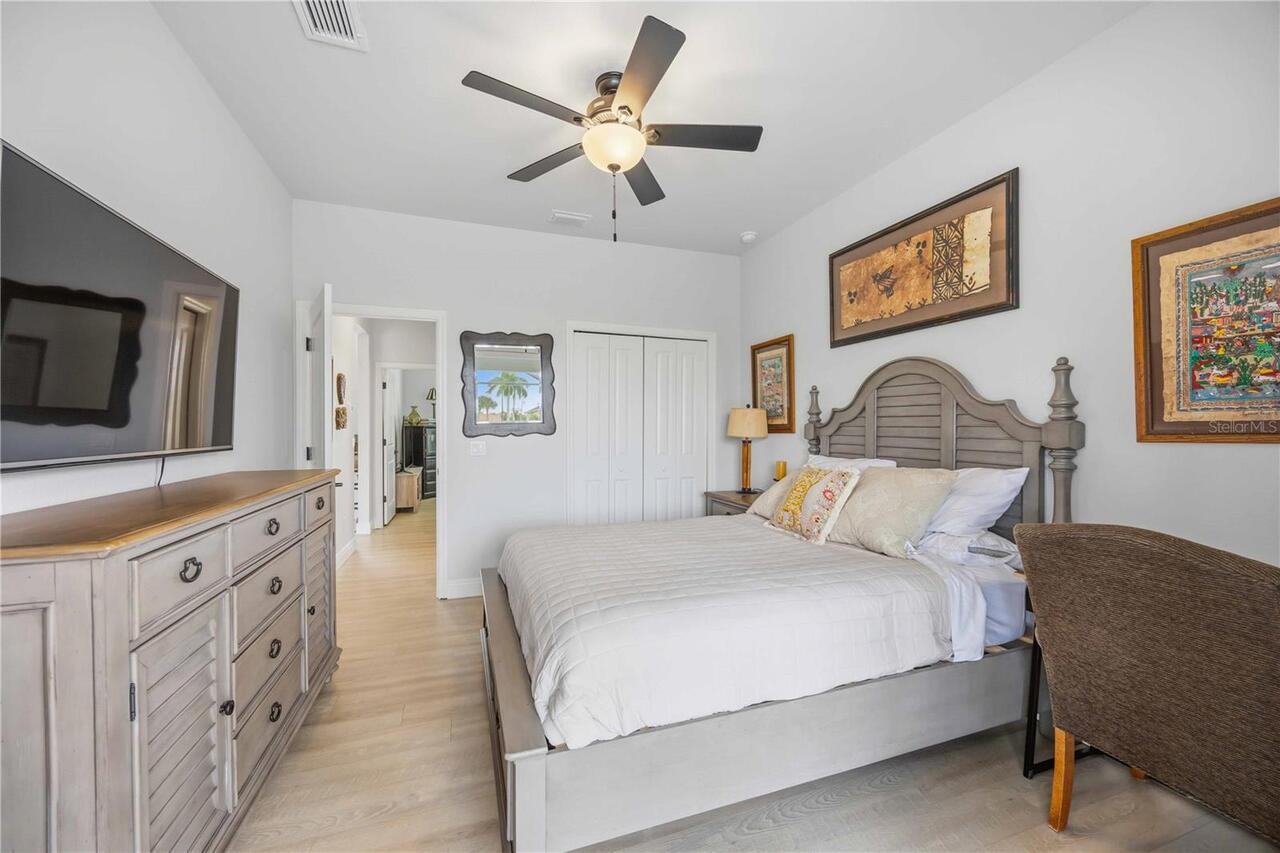 Listing Photo 37