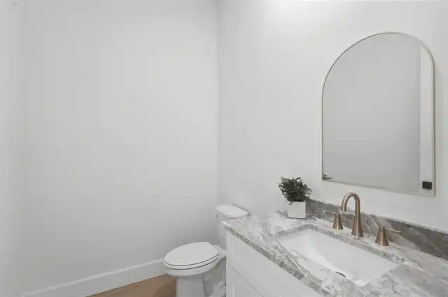 Listing Photo 25