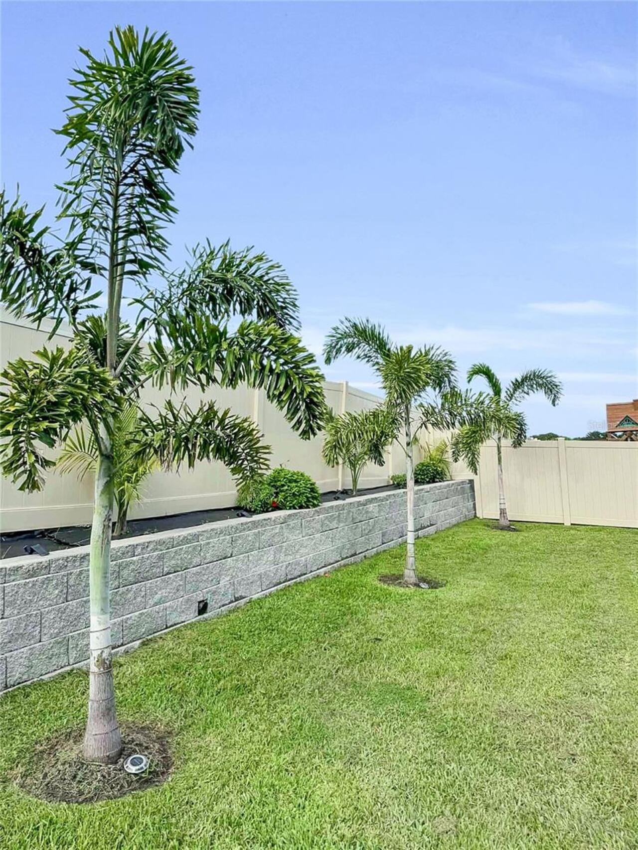 Listing Photo 41