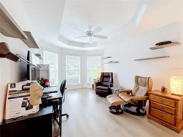 Listing Photo 18