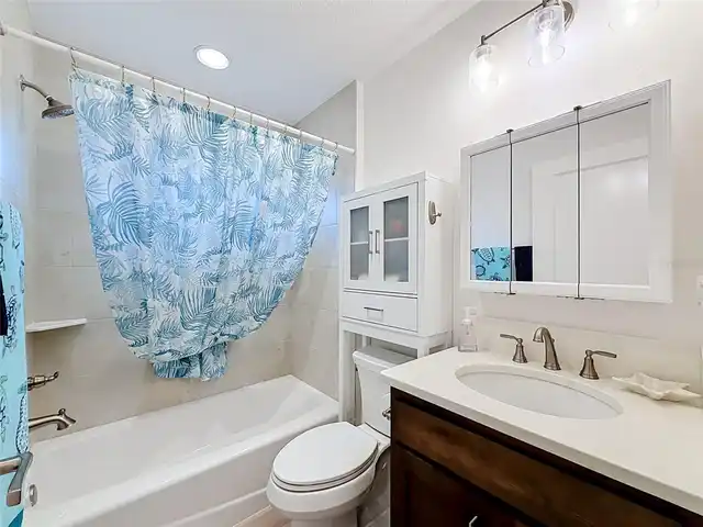 Listing Photo 23