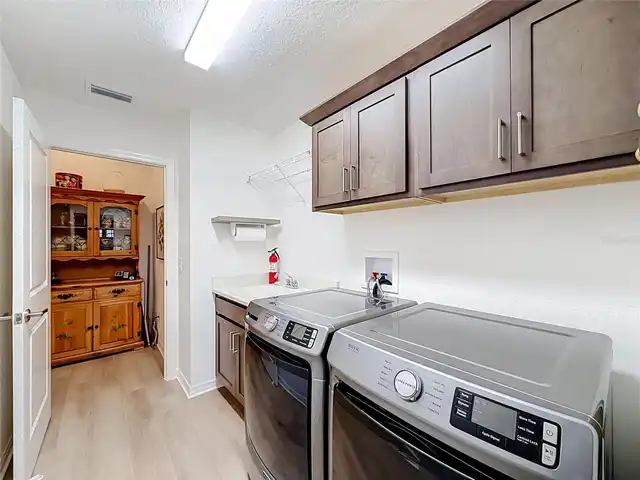 Listing Photo 34
