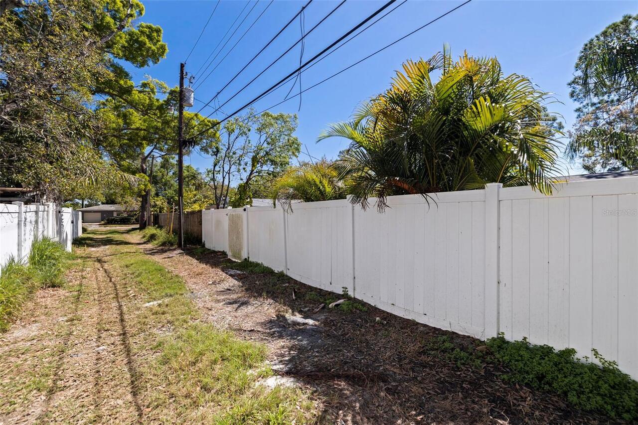 Listing Photo 36