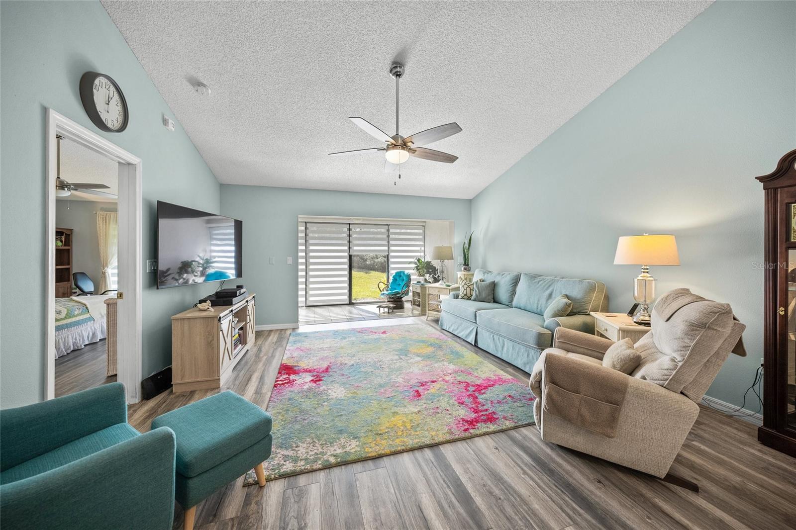 Listing Photo 17