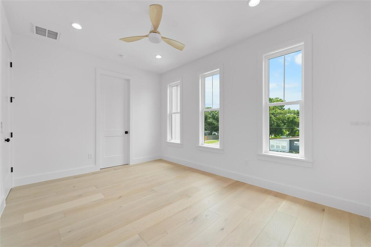 Listing Photo 41