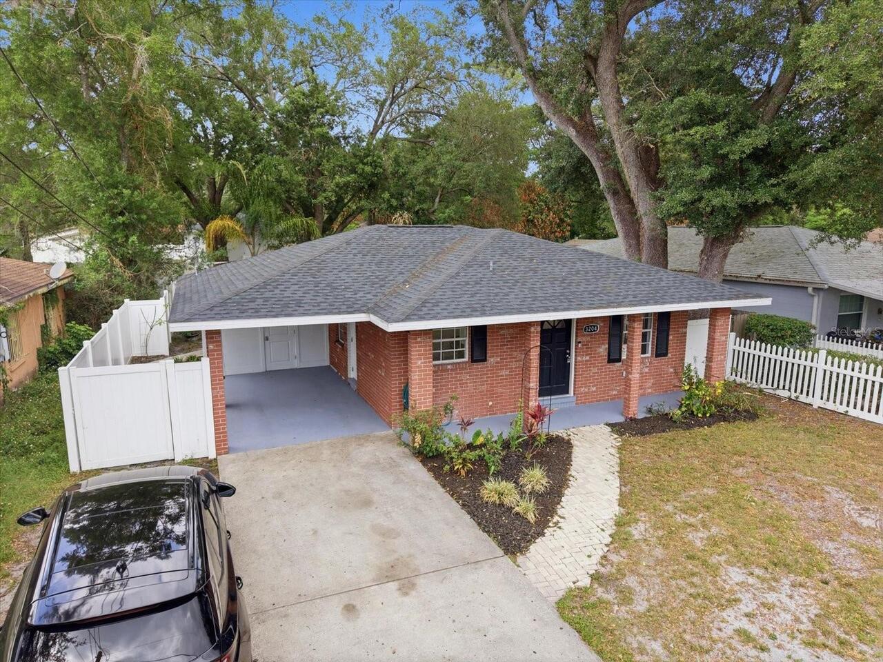 Listing Photo 22