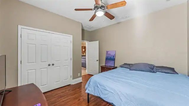 Listing Photo 25
