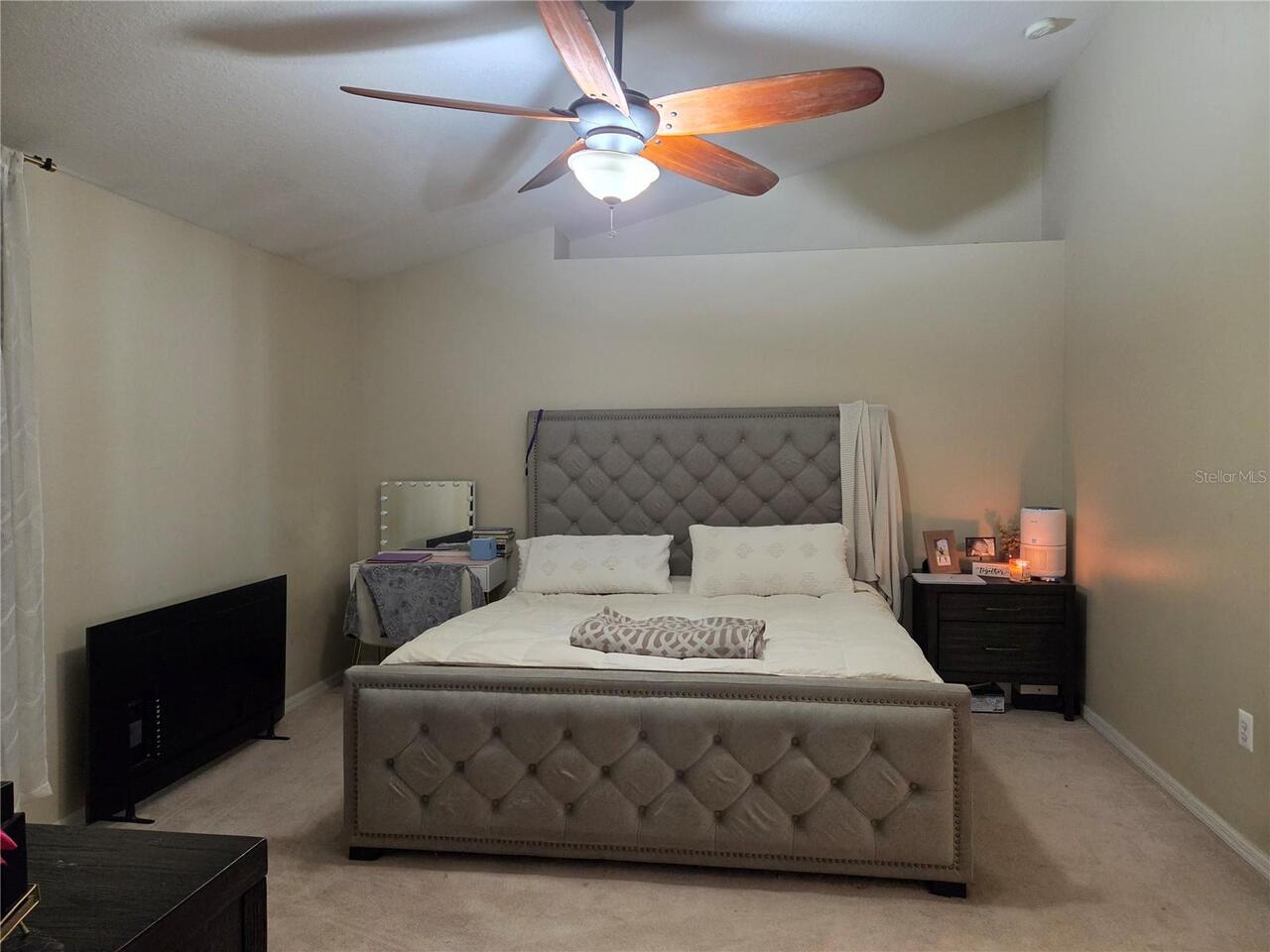 Listing Photo 8