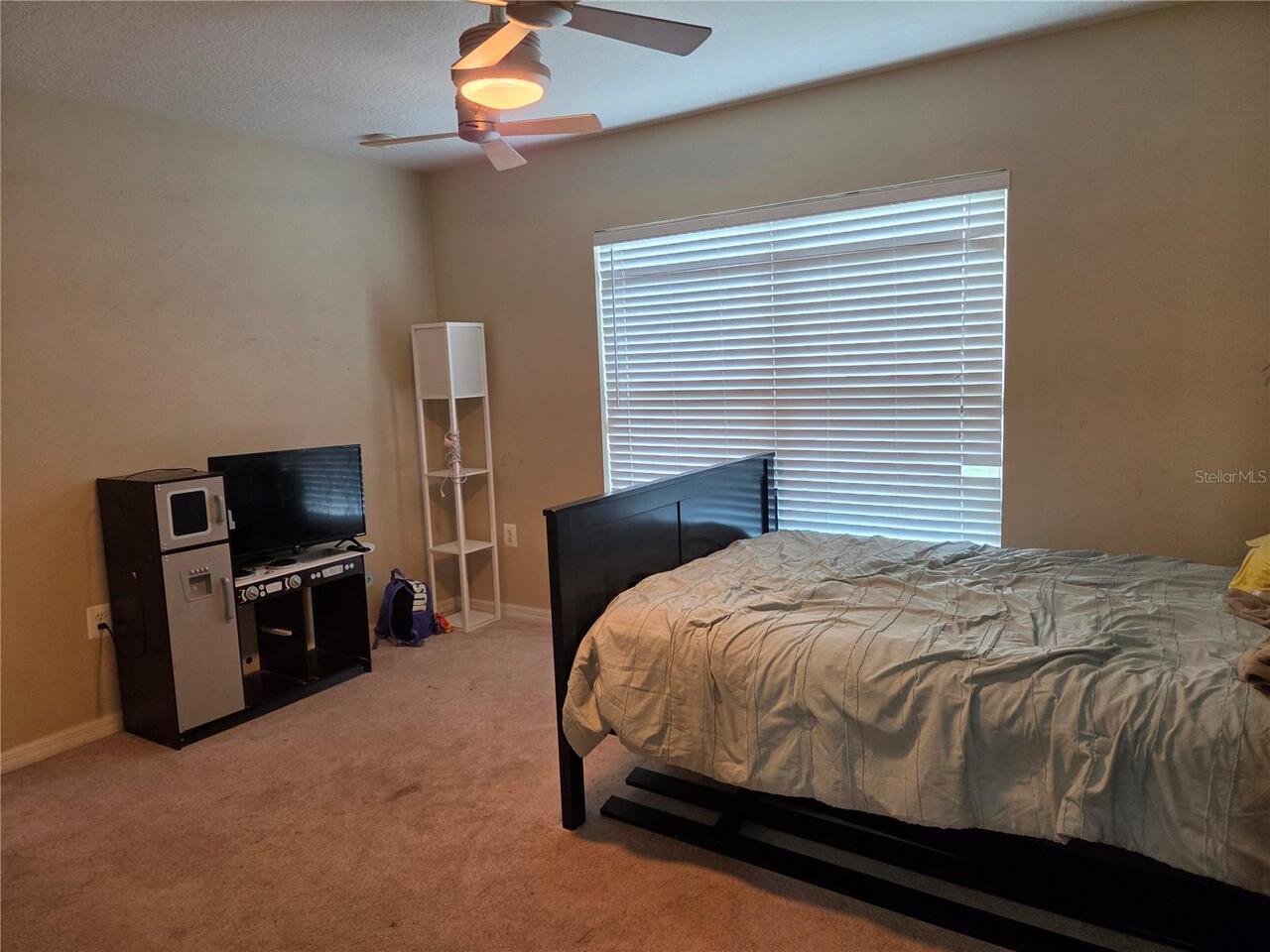 Listing Photo 10