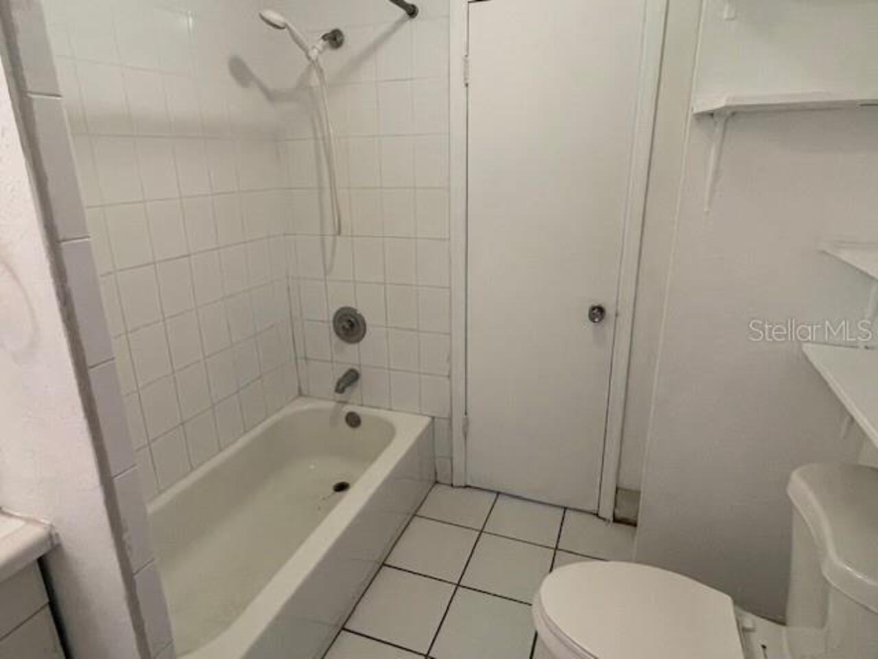 Listing Photo 12