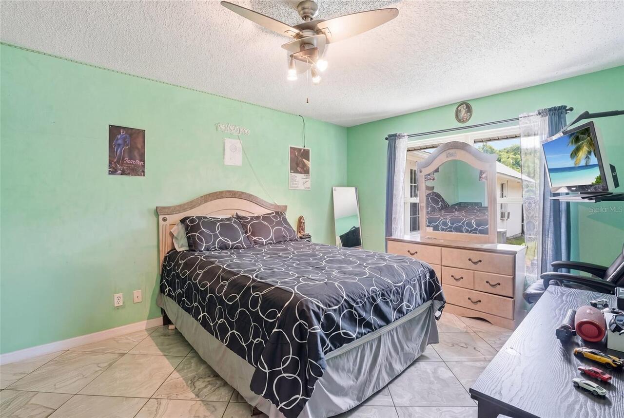 Listing Photo 38