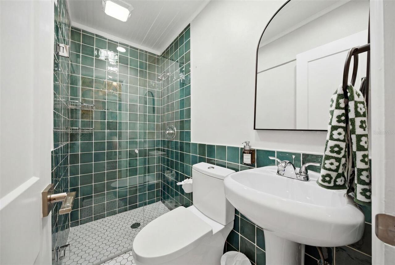 Listing Photo 25