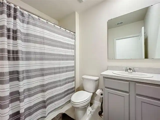 Listing Photo 16