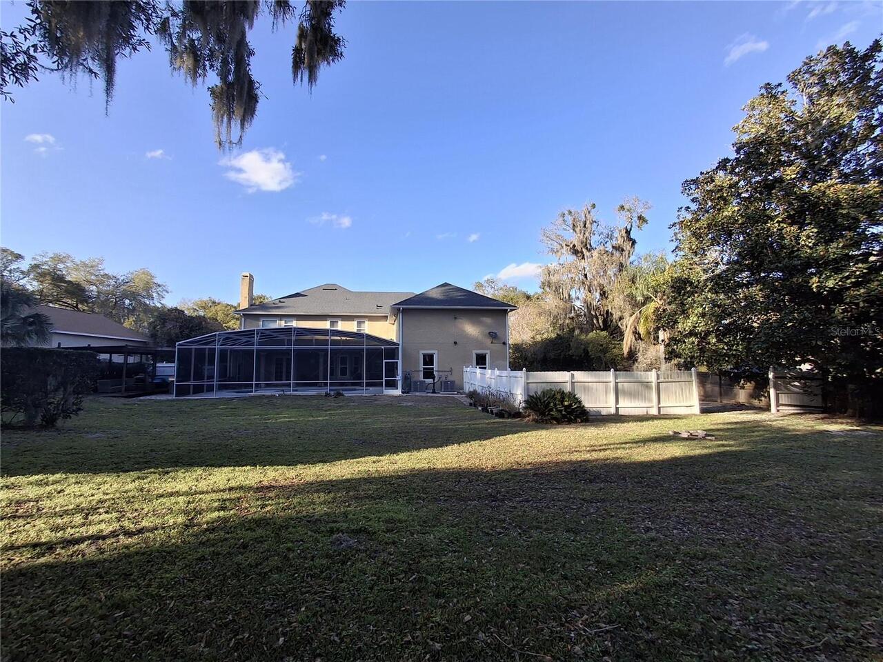 Listing Photo 9