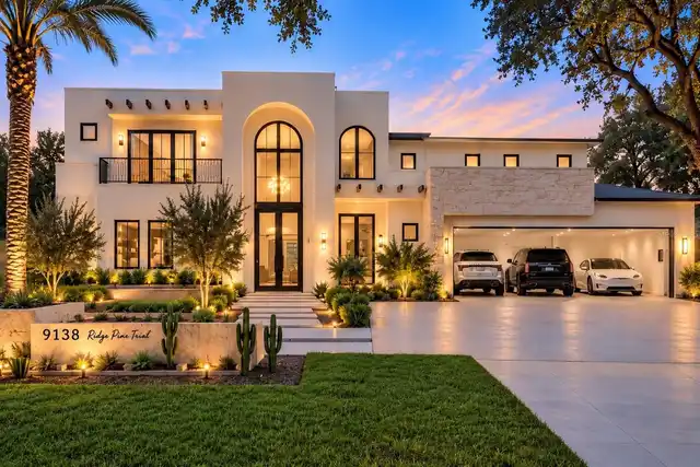6BR, Home, 7BA, $4,500,000
Read More