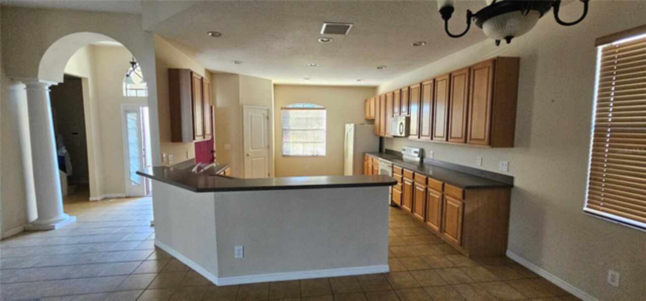 Listing Photo 7