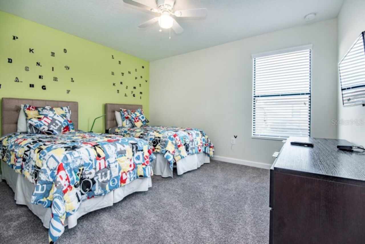Listing Photo 15