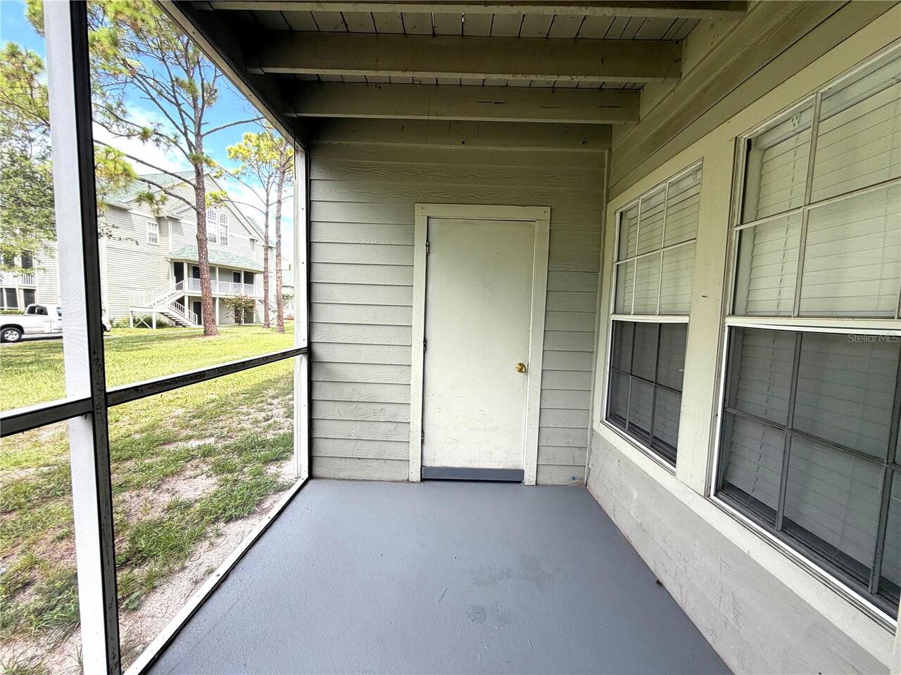 Listing Photo 9