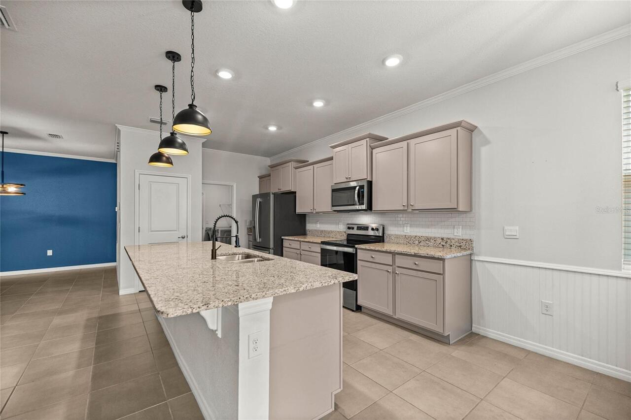 Listing Photo 16