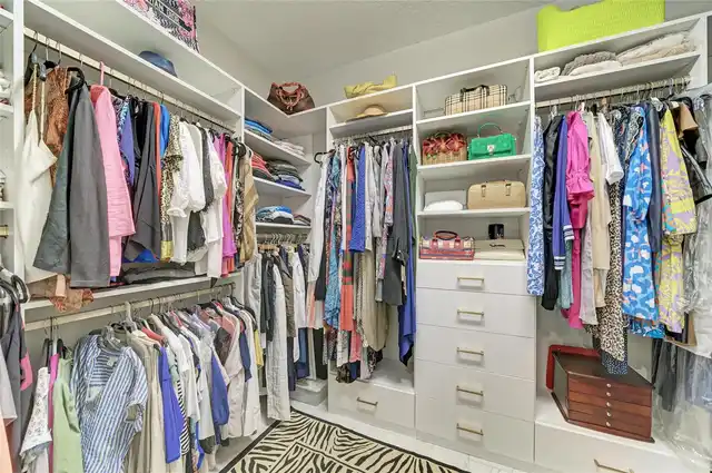 Listing Photo 24