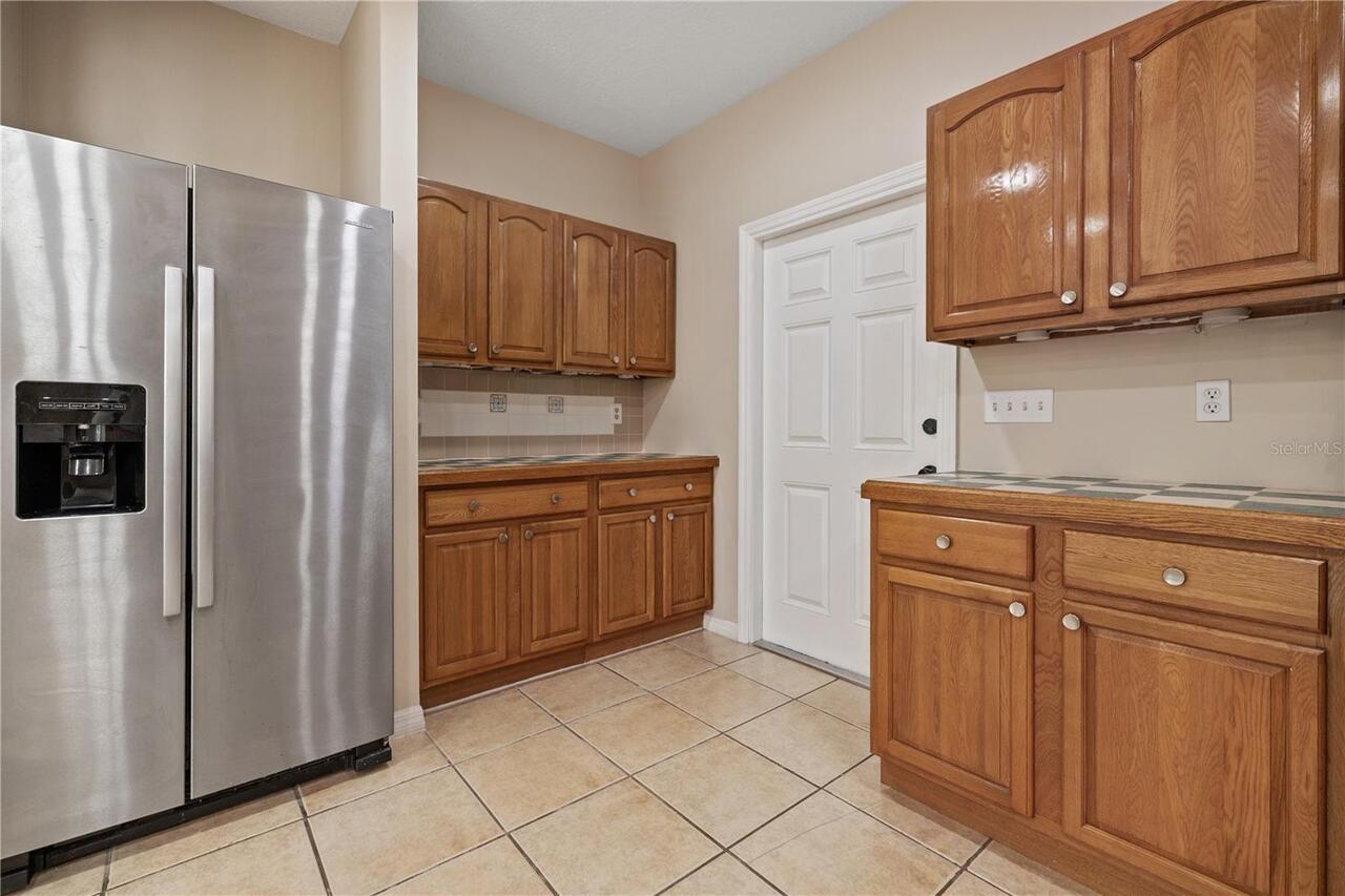 Listing Photo 9