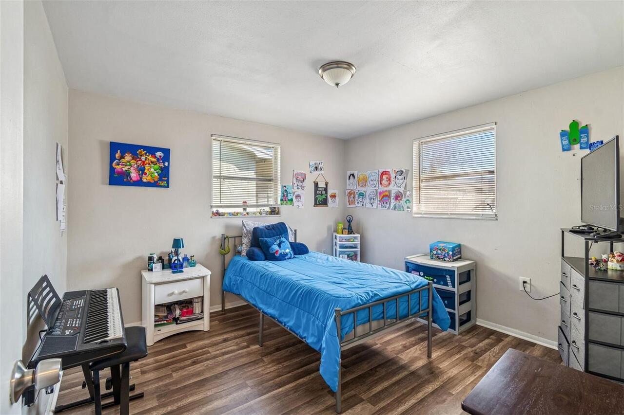 Listing Photo 14