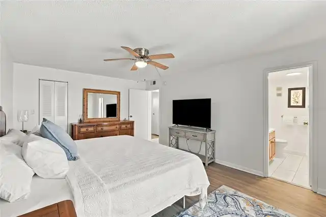 Listing Photo 42