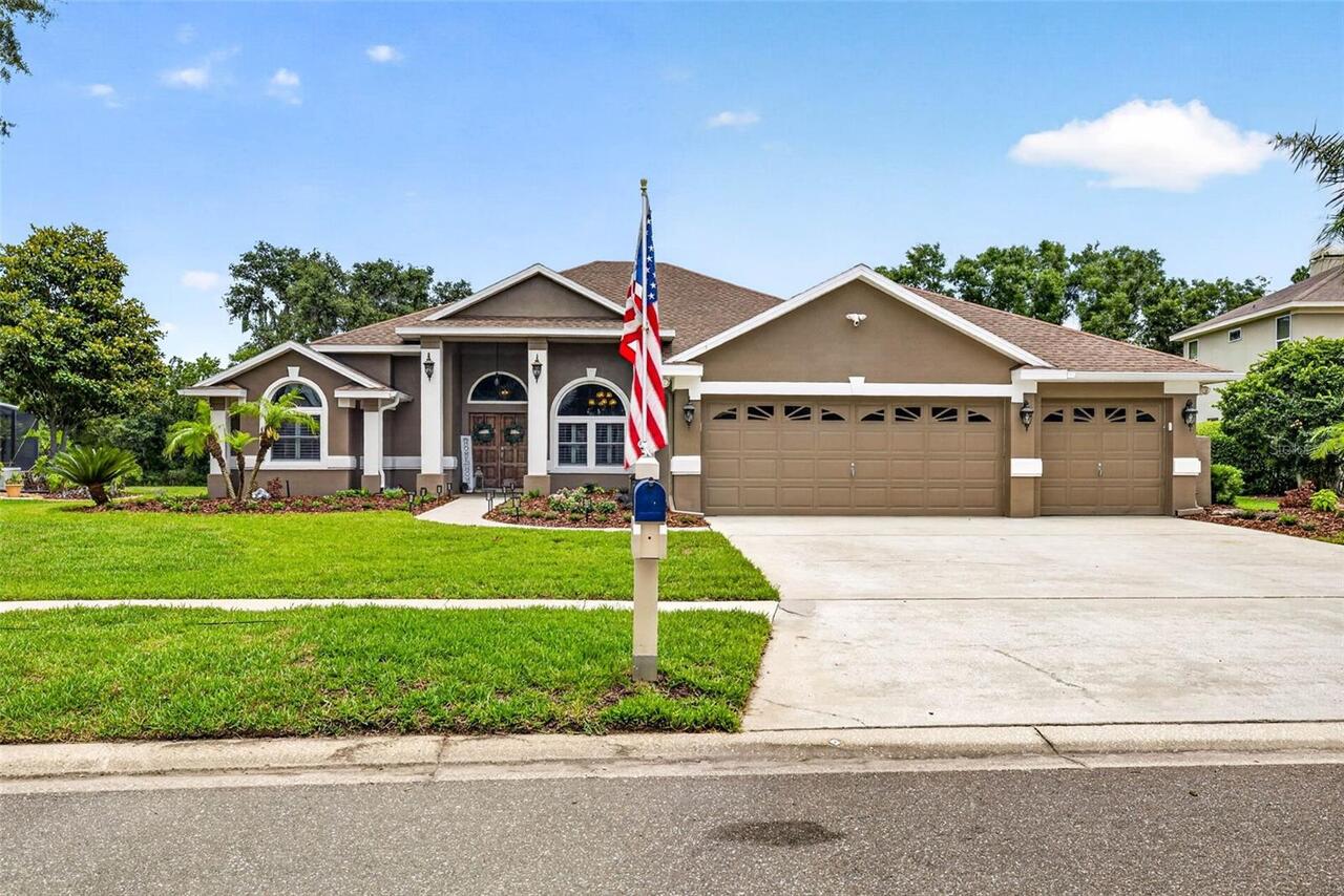 Valrico Real Estate
