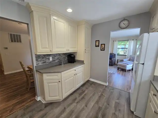 Listing Photo 25