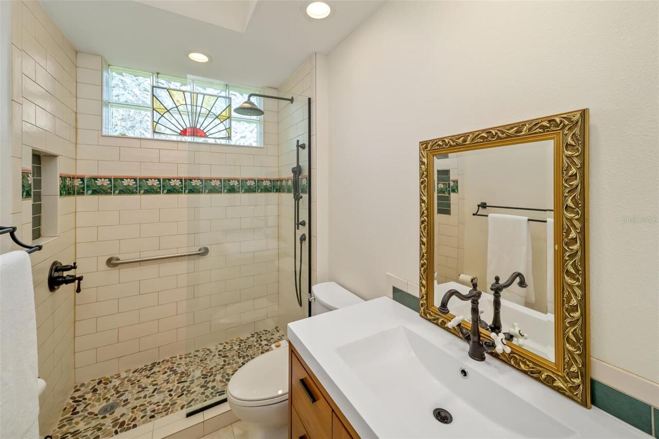Listing Photo 37