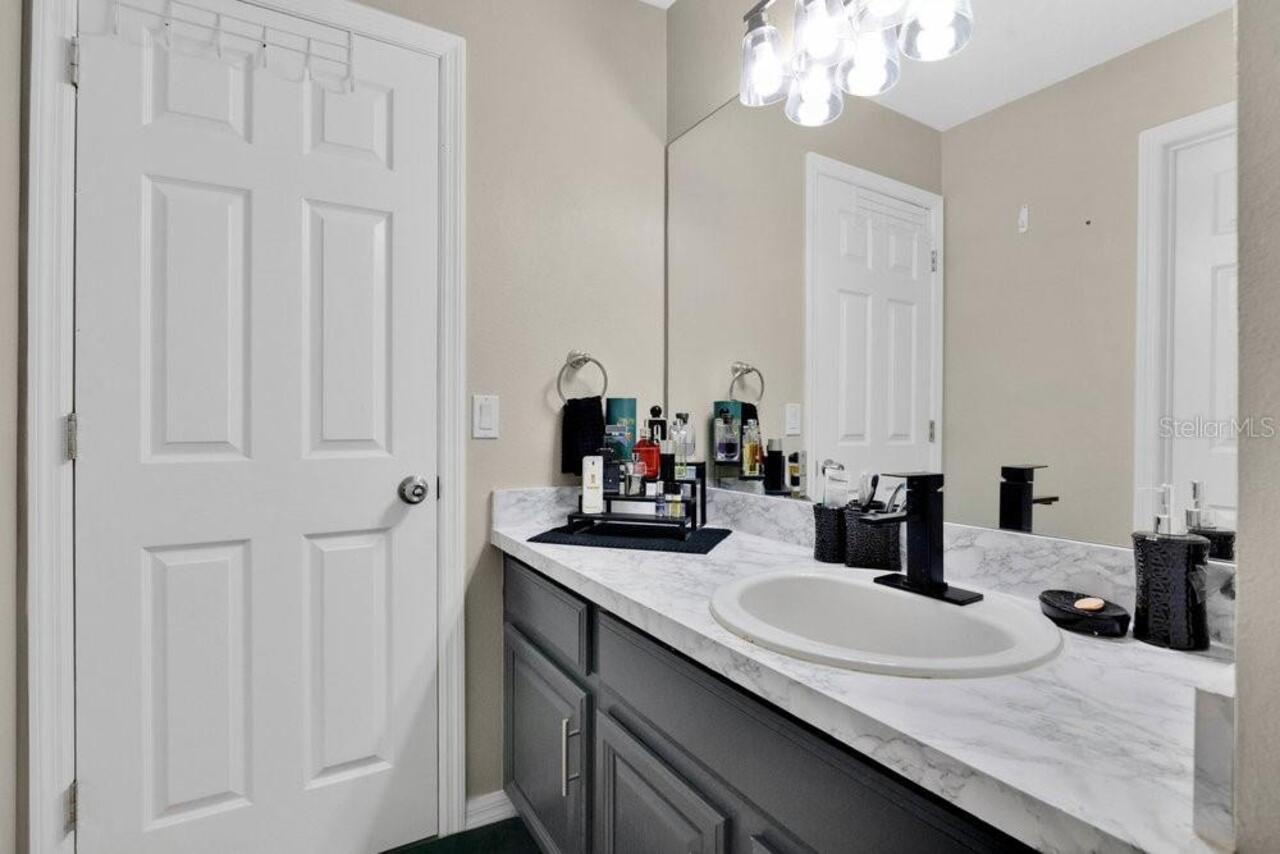Listing Photo 16
