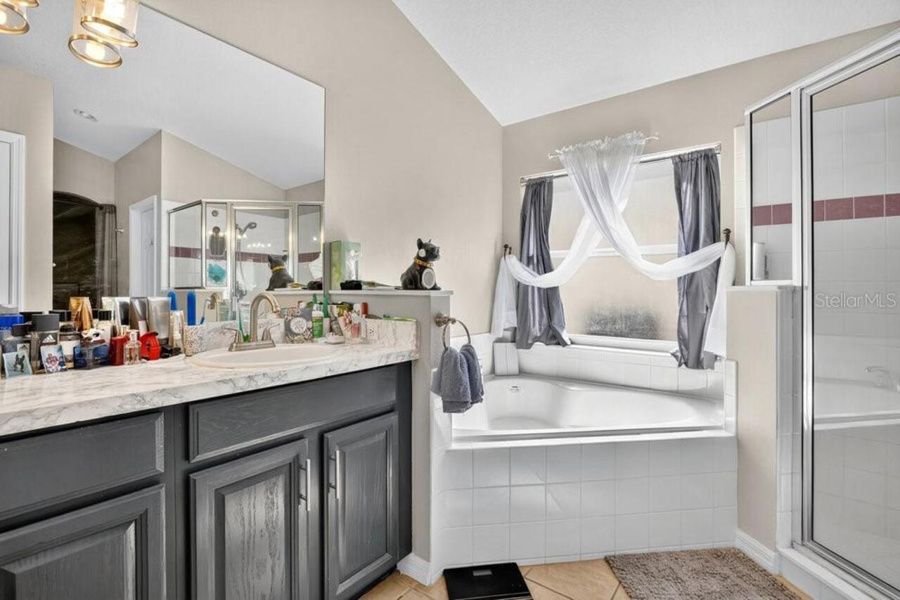Listing Photo 18