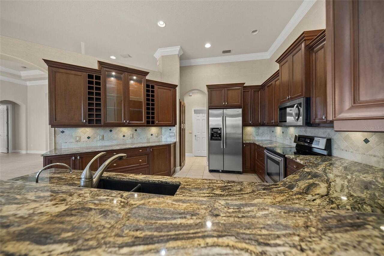Listing Photo 15