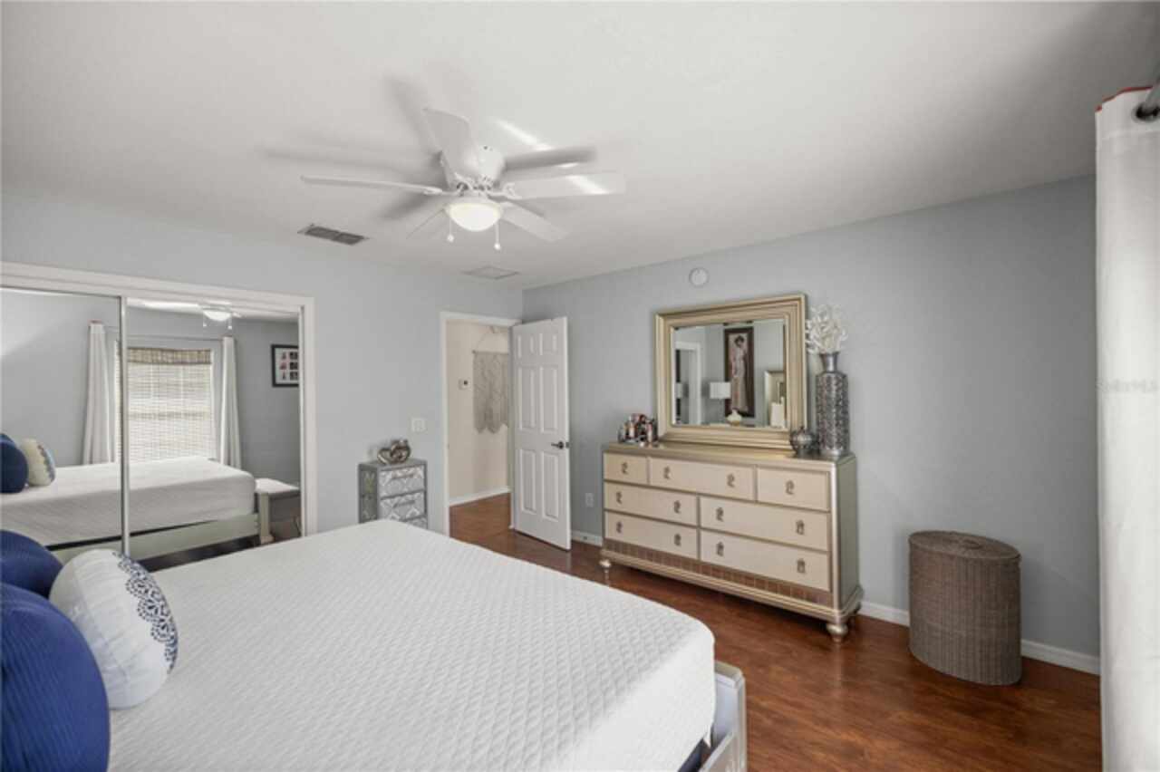 Listing Photo 33