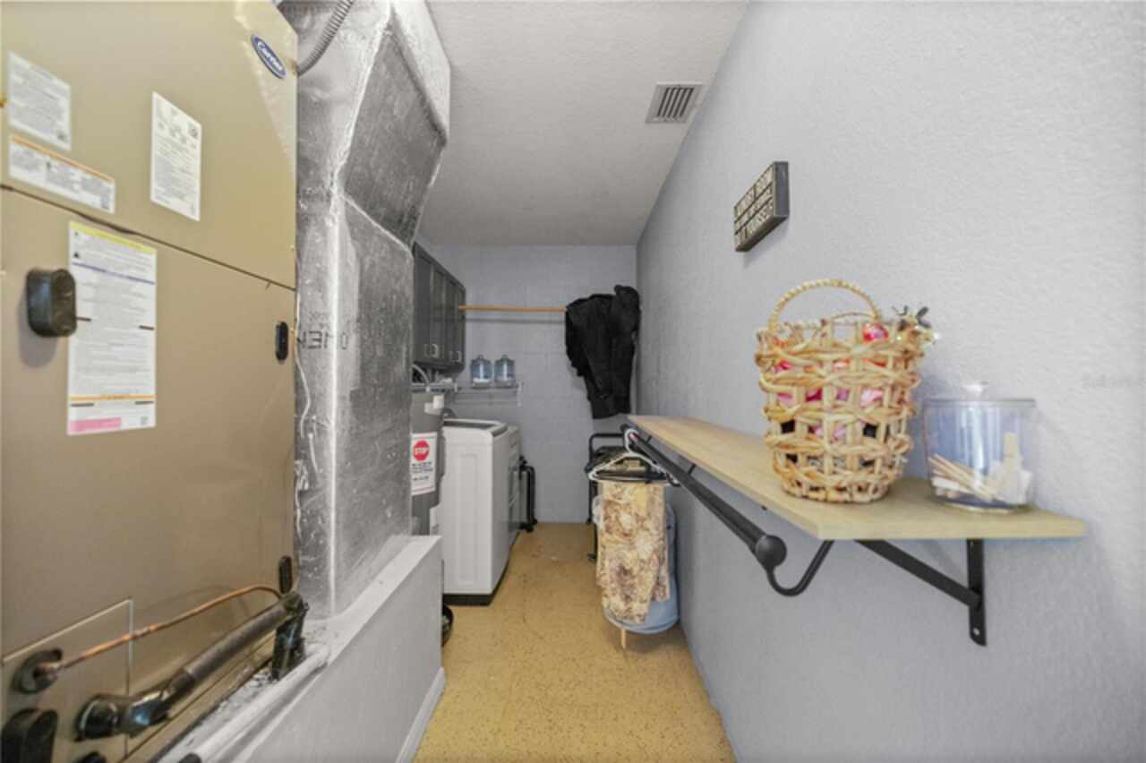 Listing Photo 38