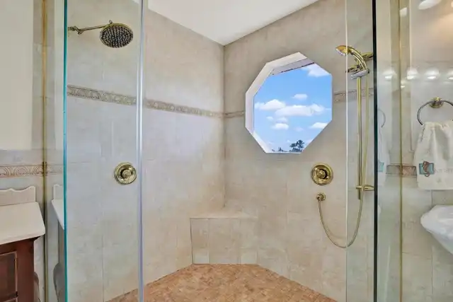 Listing Photo 42