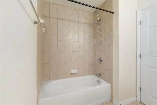 Listing Photo 22