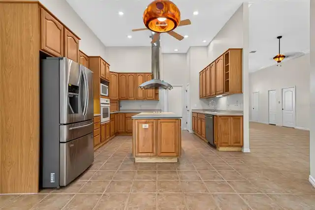 Listing Photo 25