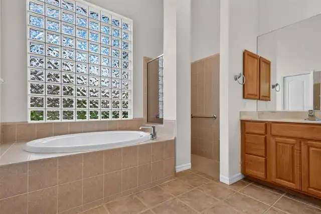 Listing Photo 47