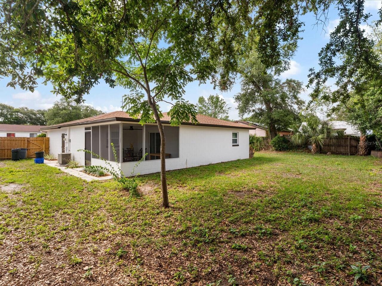 Listing Photo 16