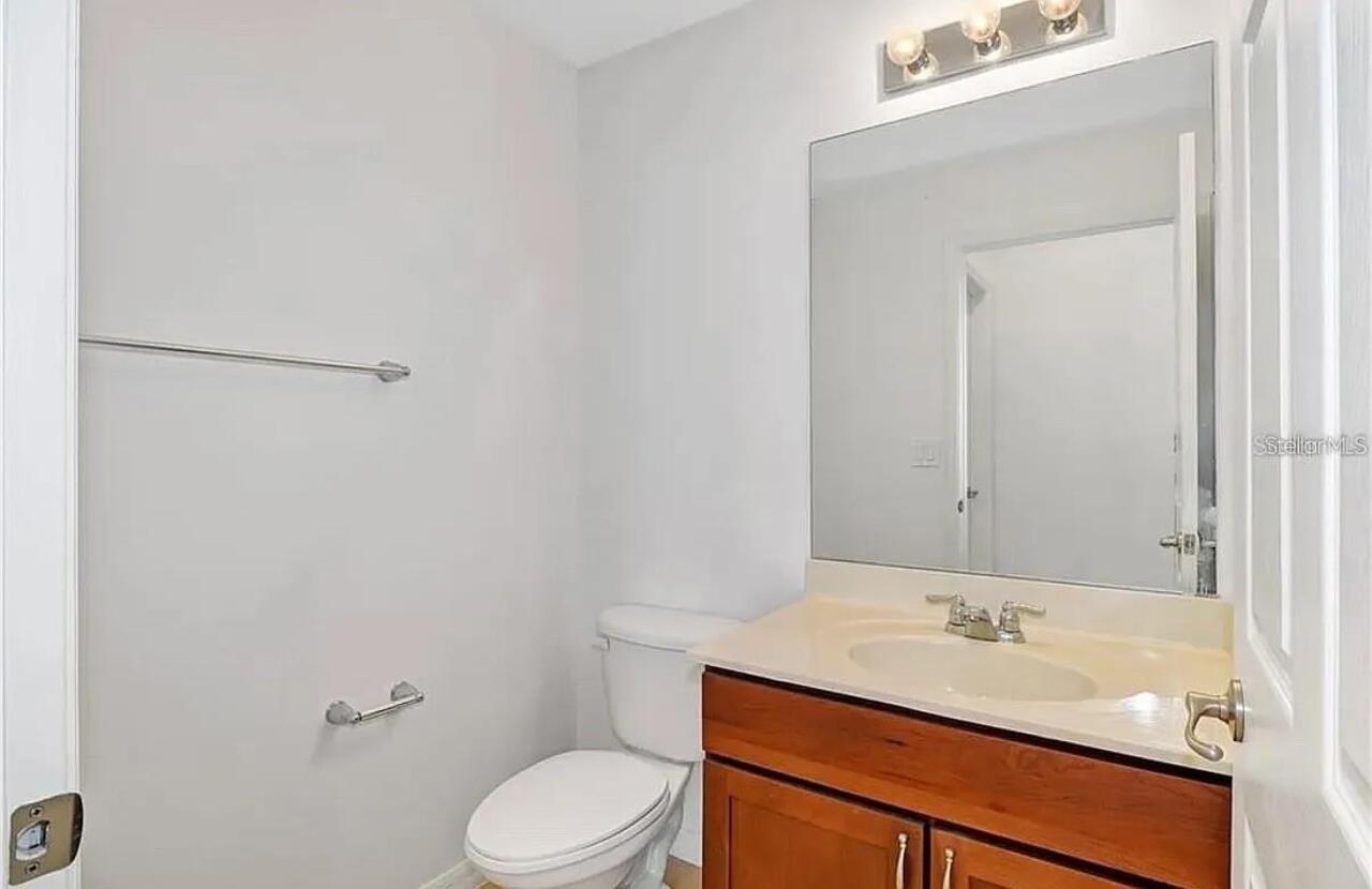Listing Photo 9