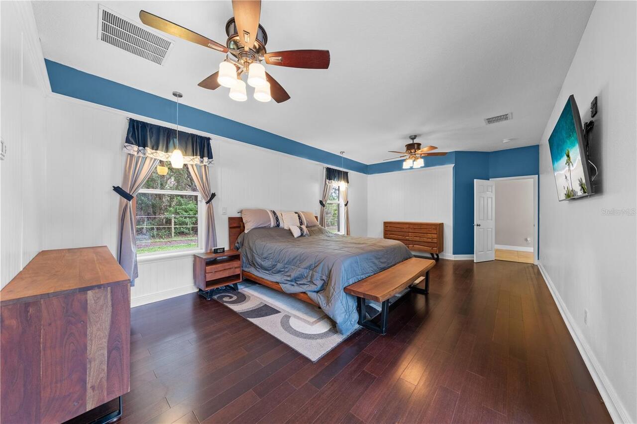 Listing Photo 37