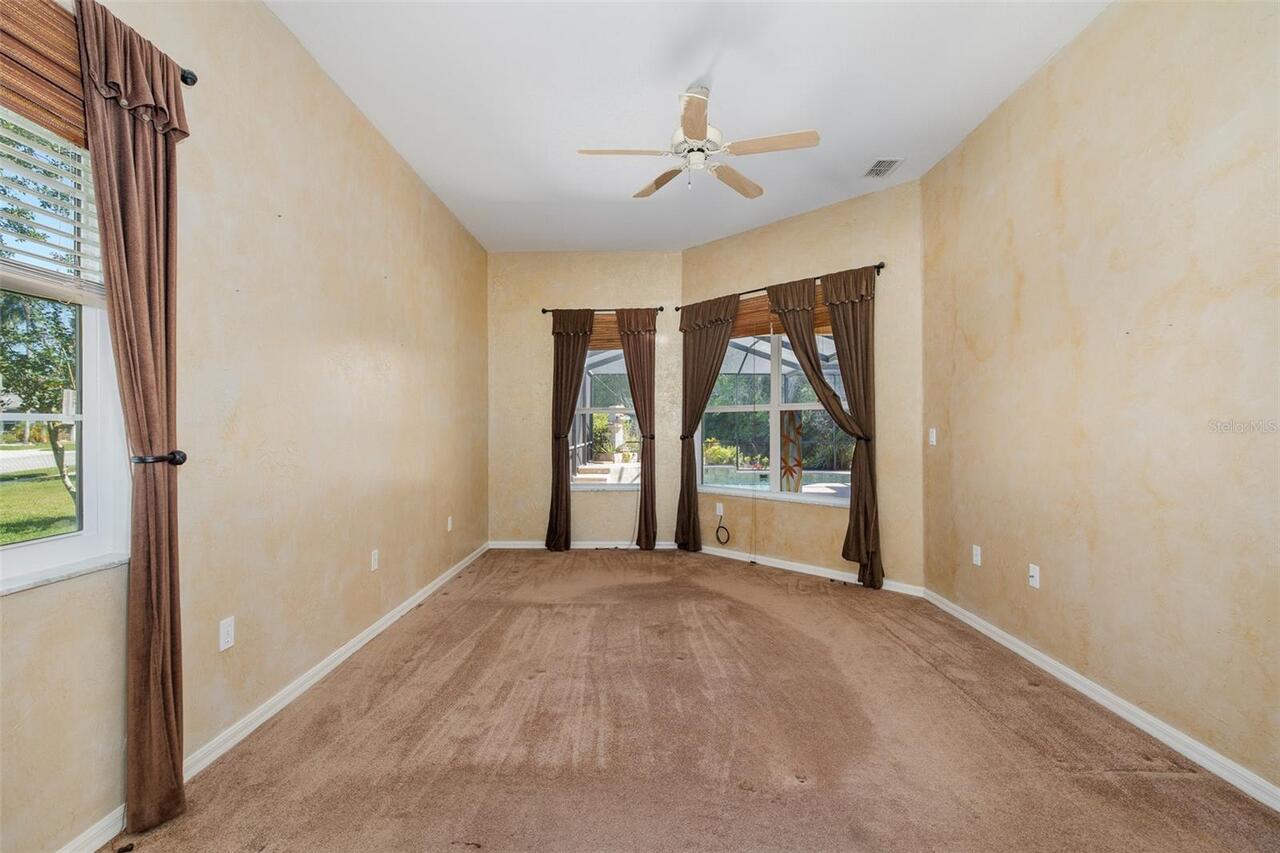 Listing Photo 33