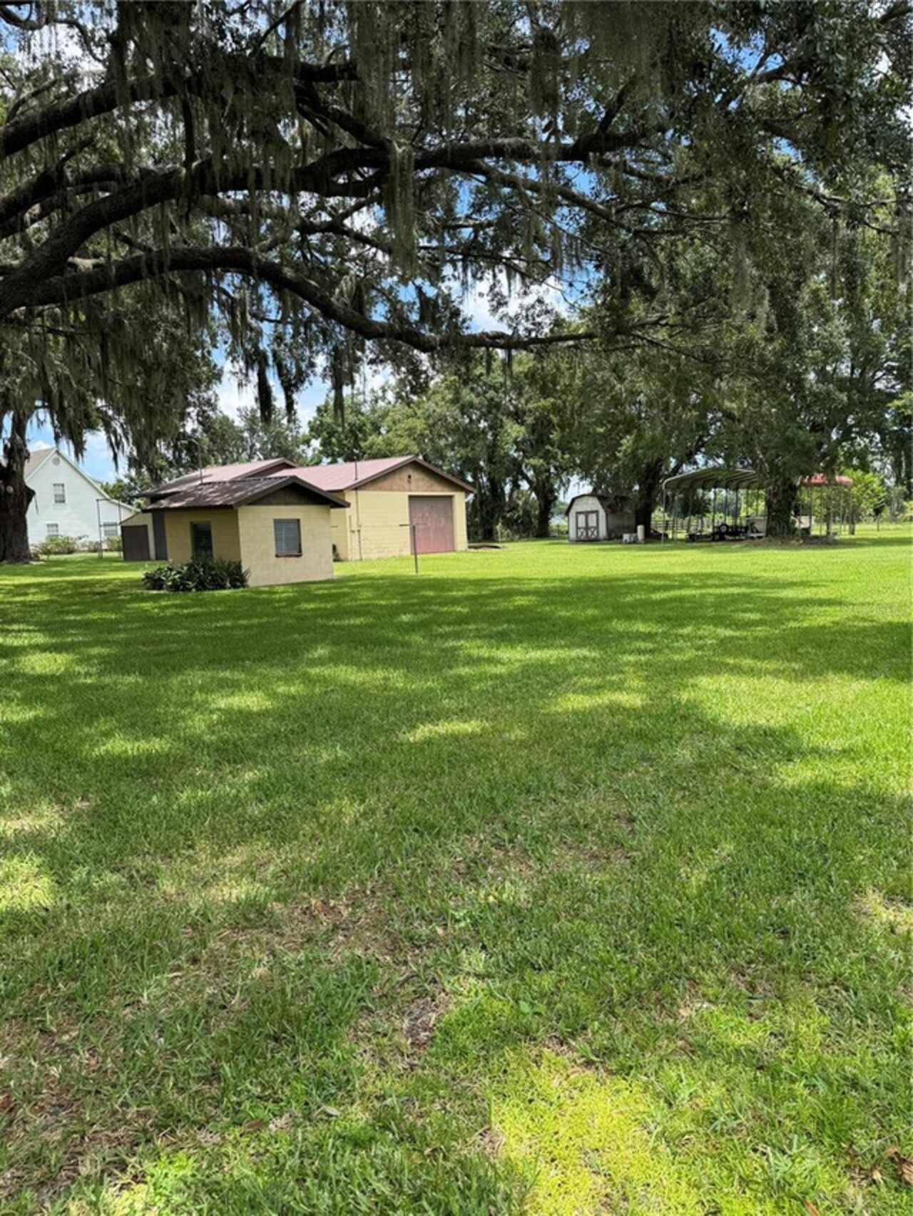 Listing Photo 10