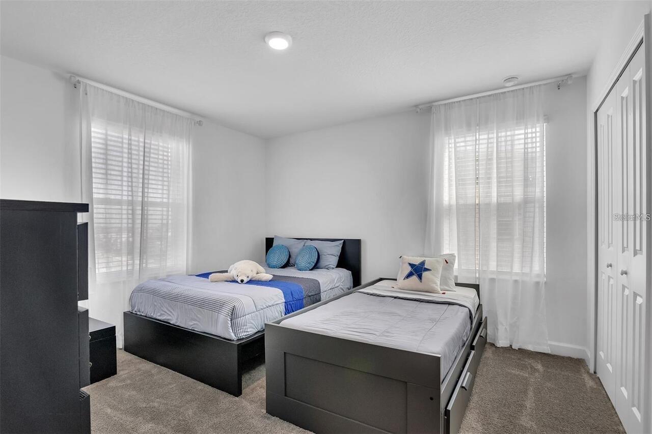 Listing Photo 17
