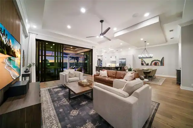 Listing Photo 29
