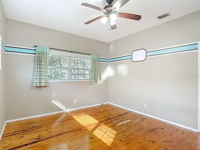 Listing Photo 41