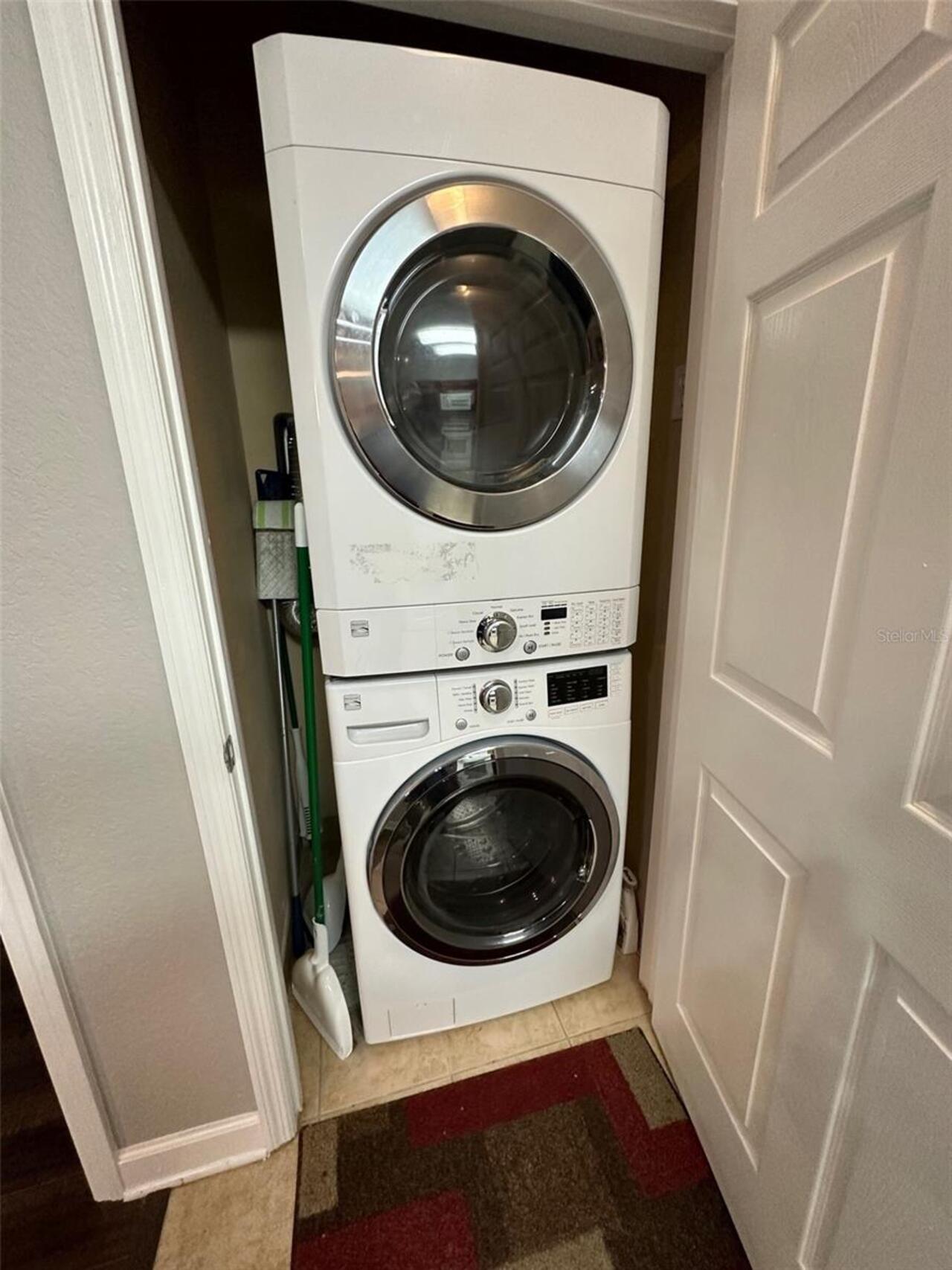 Listing Photo 11