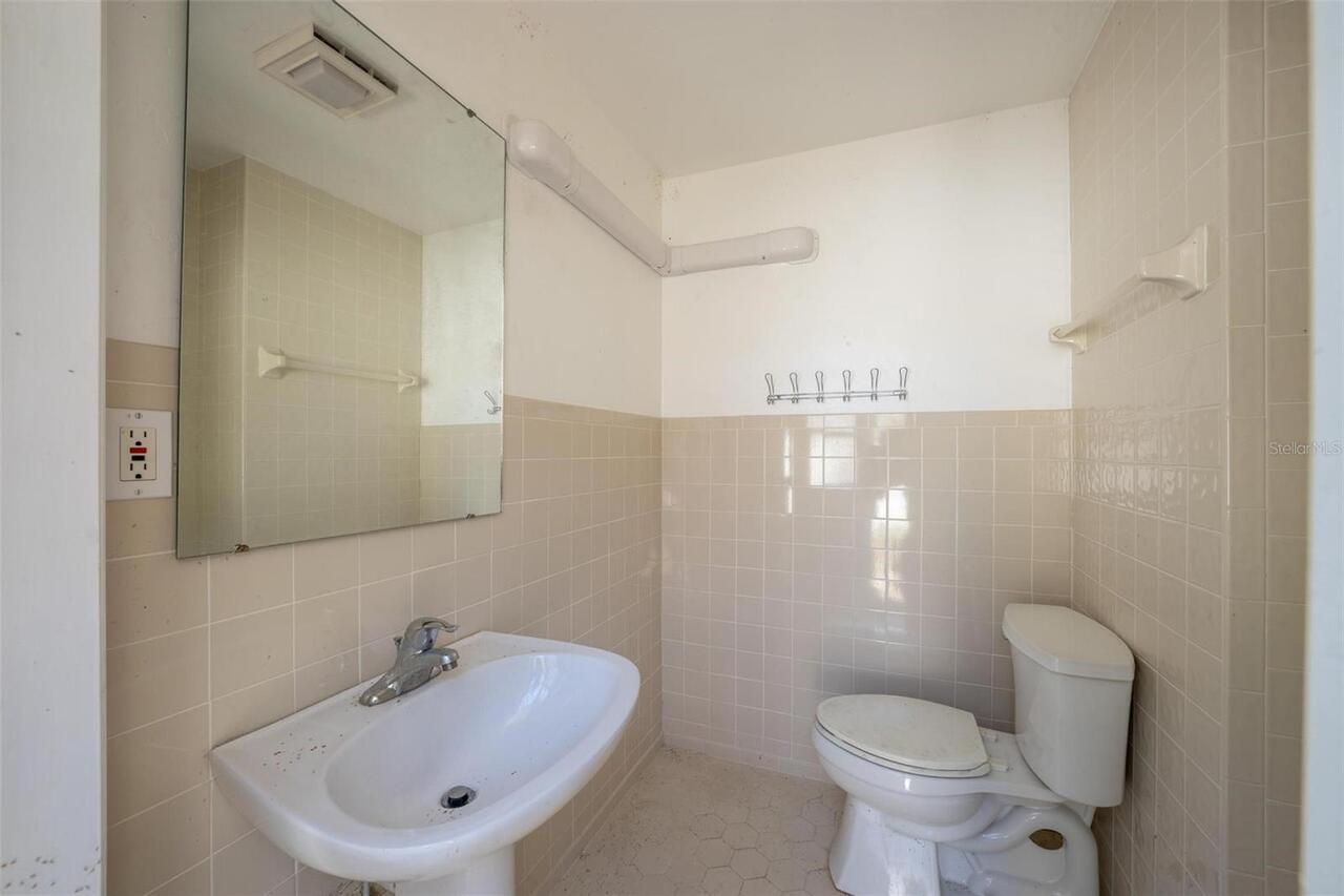 Listing Photo 44